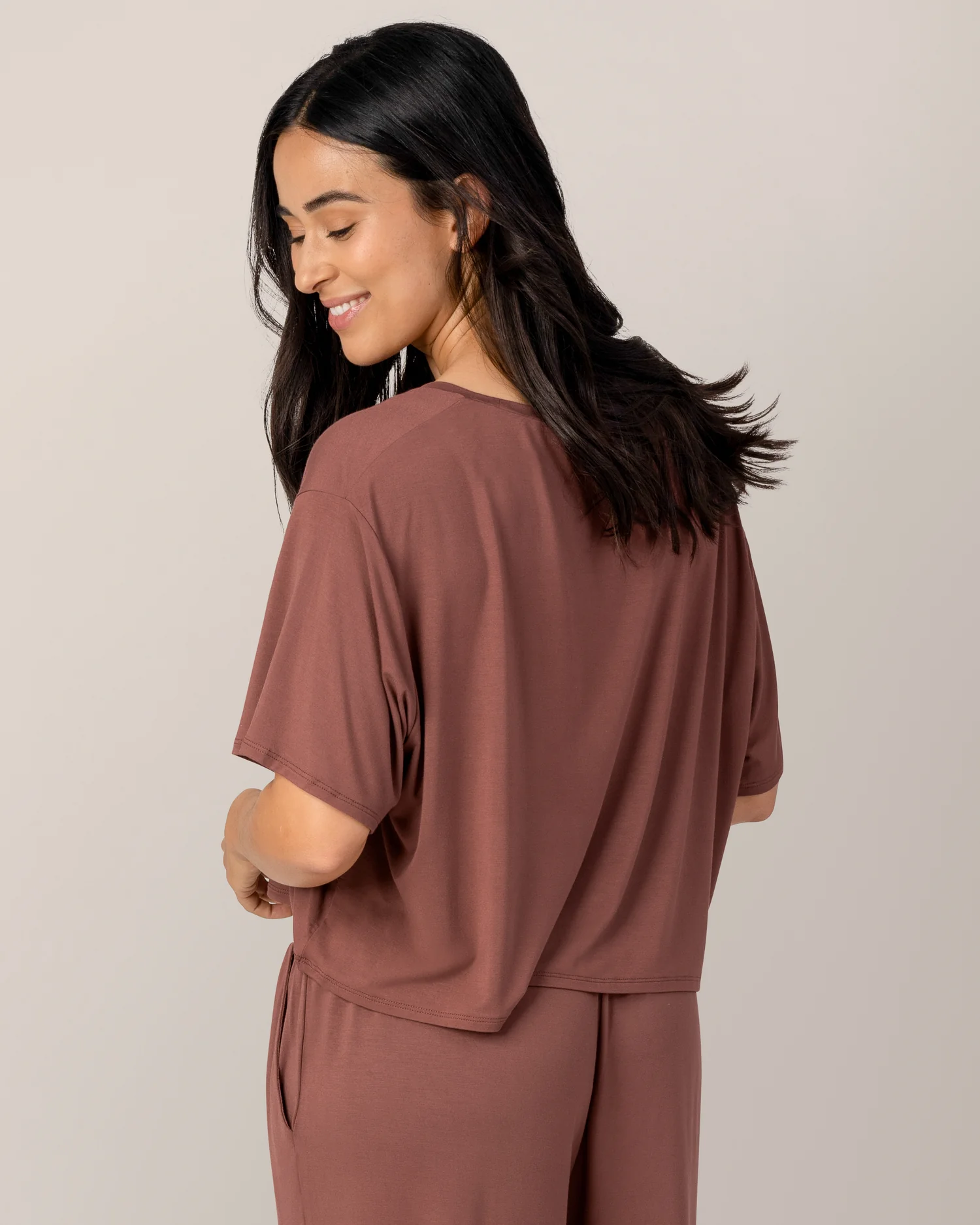 Aria Bamboo Casual Cropped Short Sleeve Top | Redwood - Image 3