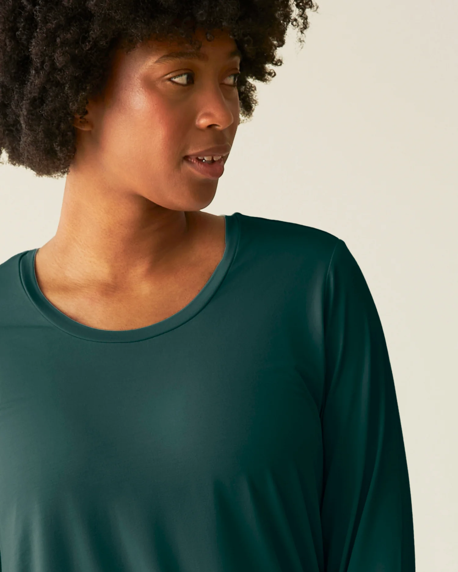 Bamboo Maternity & Nursing Long Sleeve T-shirt | Evergreen - Image 4