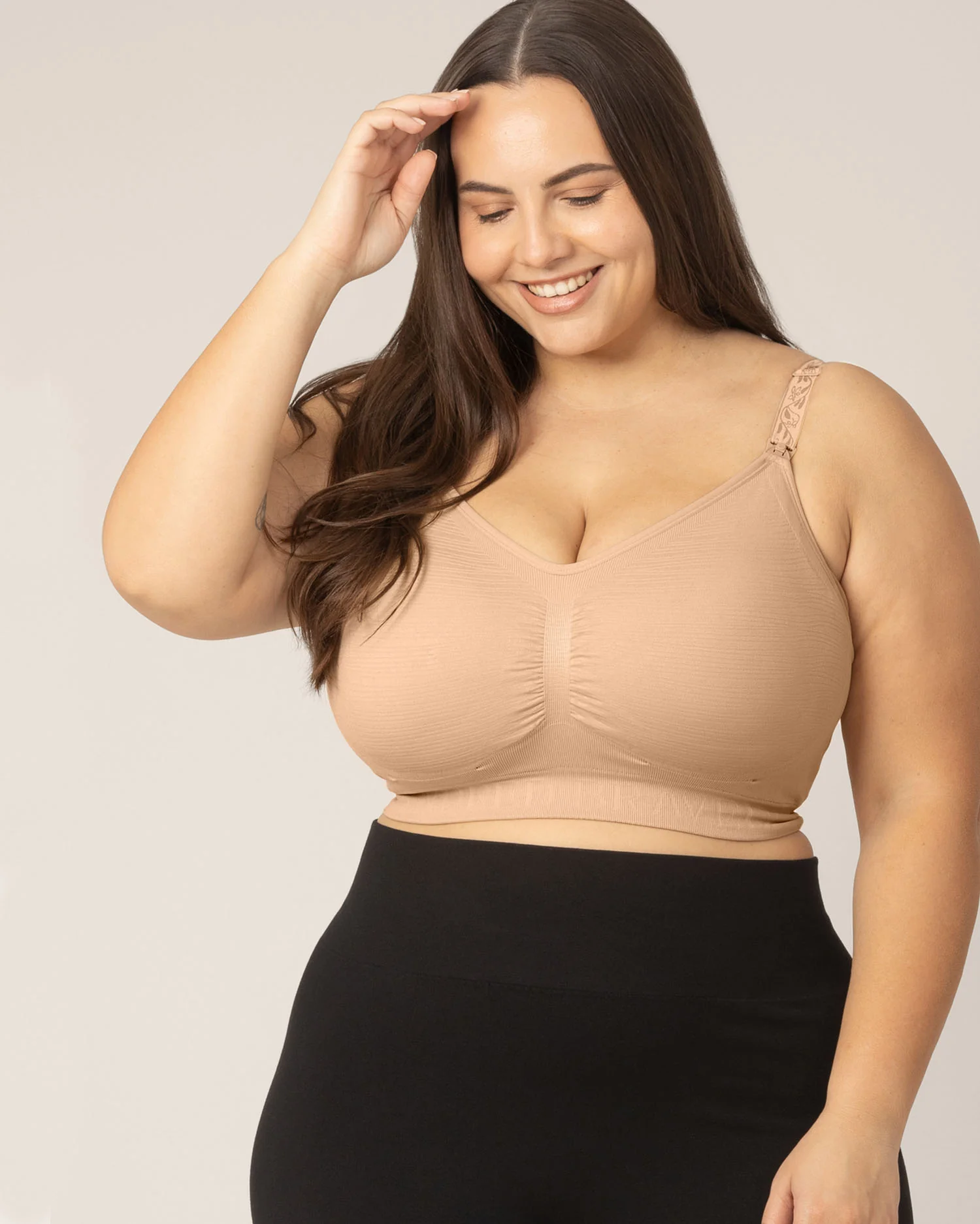 Sublime® Hands-Free Pumping & Nursing Bra | Beige - Image 7