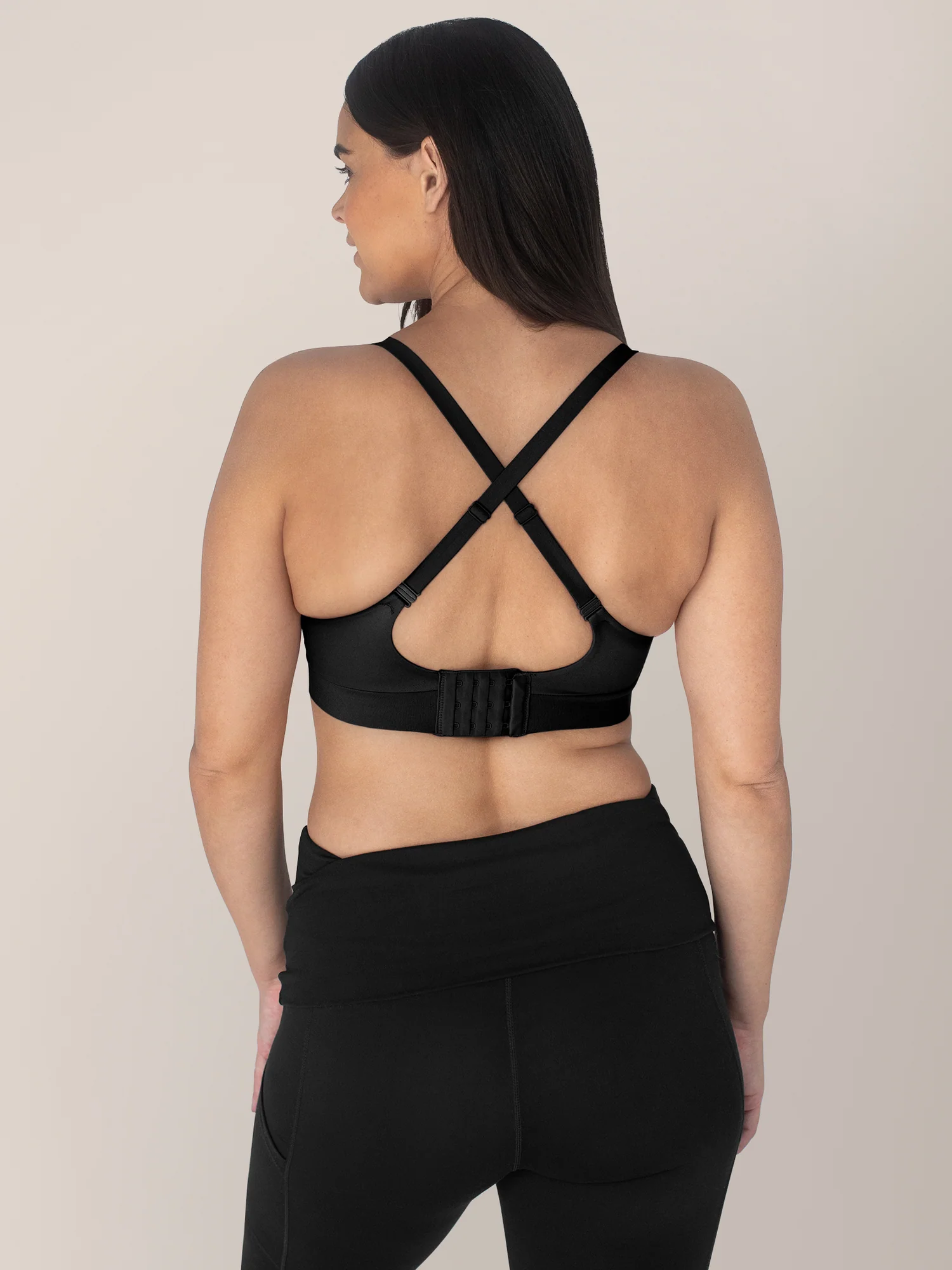 Minimalist Hands-Free Pumping & Nursing Bra | Black - Image 3
